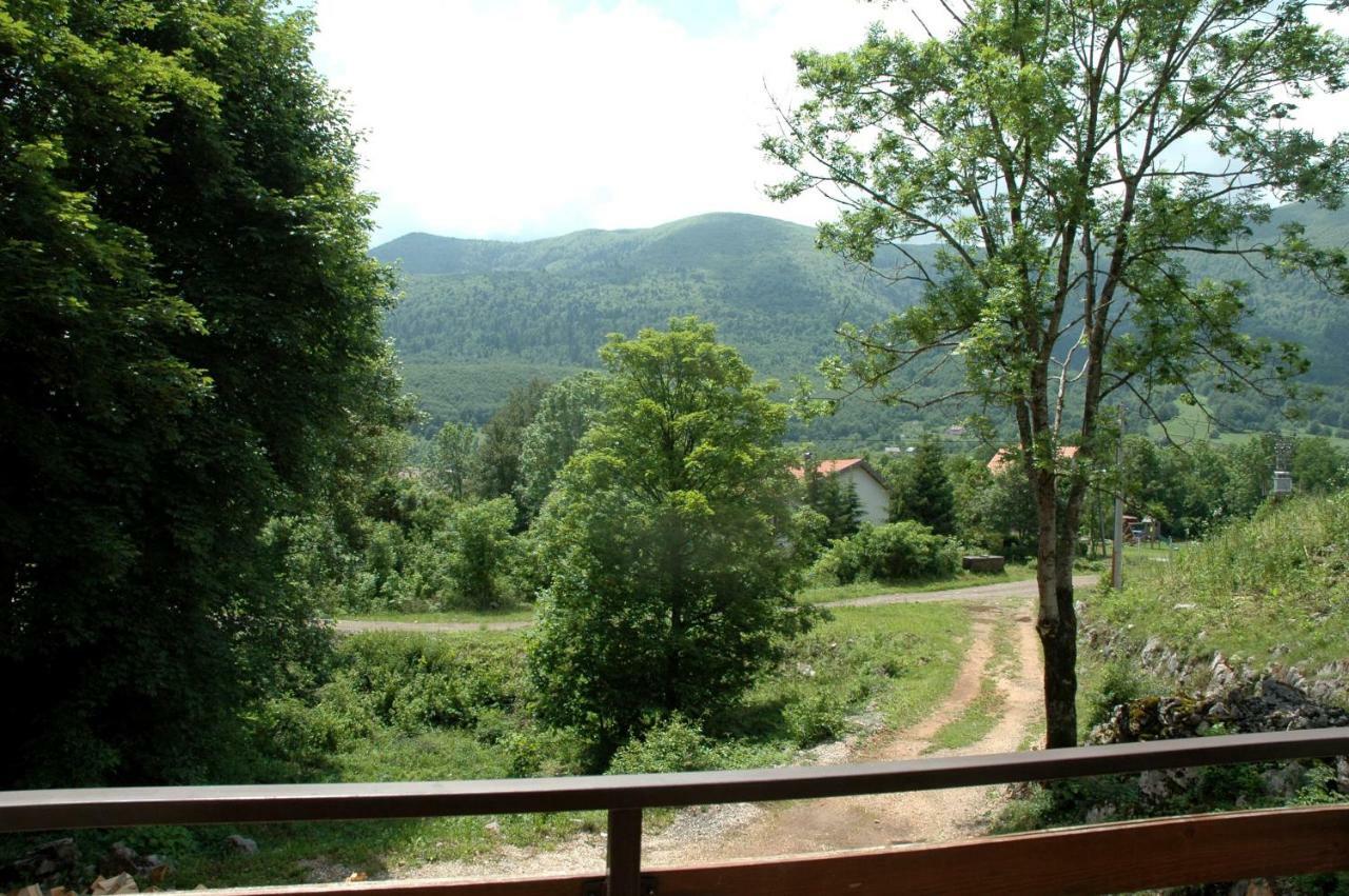 M & J Vila Krasno Polje Exterior foto